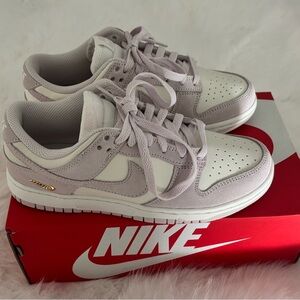Nike Women's Low Dunks - Sail Pearl Pink